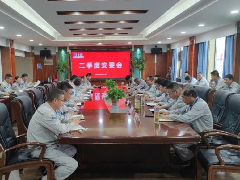 1754542513653554.jpg 640.jpg